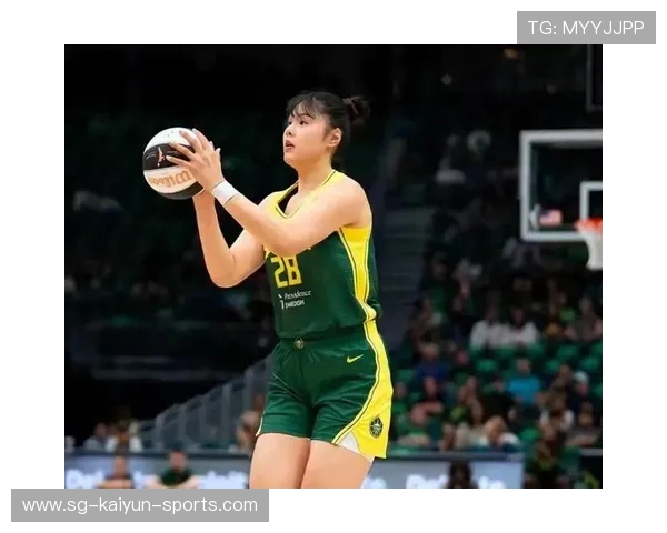 加拿大女篮获得全国冠军,实力不容小觑,加拿大女篮球员 加拿大女篮获得全国冠军,实力不容小觑,加拿大女篮球员